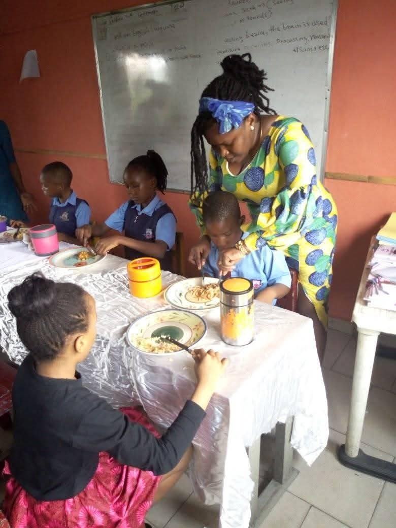 Classroom mealtime